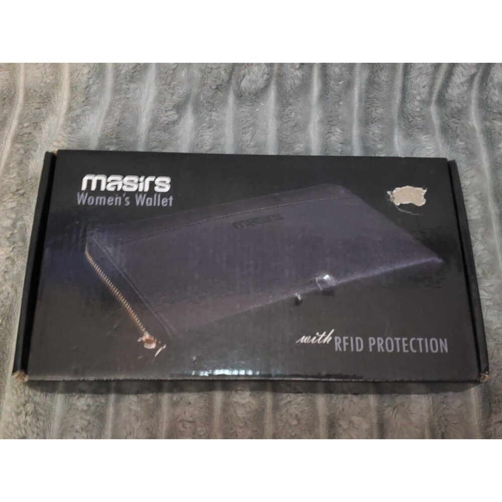 RFID Wallets for Women The RFID Wallet Includes Organizer Pockets